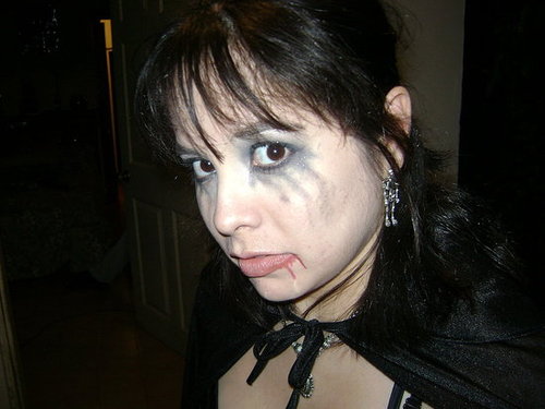 vampire look