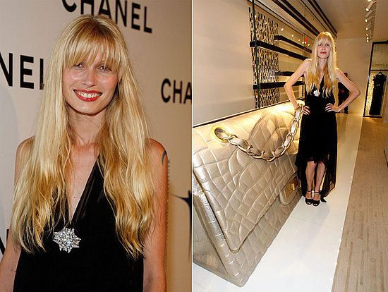 Kirsty Hume: Taking the Oversized Bag Trend to New Extremes Kirsty Hume: Taking the Oversized Bag Trend to New Extremes