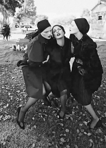 August 2008 Vogue Italia: Still A Fan of Black Clothes, But What About Black Models? August 2008 Vogue Italia: Still A Fan of Black Clothes, But What About Black Models?