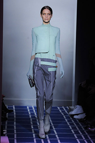 Nicholas Bags It for Balenciaga Spring 2009 Nicholas Bags It for Balenciaga Spring 2009