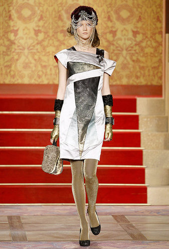 Chanel Brings Moscow to Paris Chanel Brings Moscow to Paris