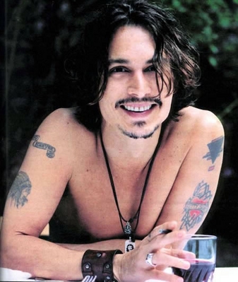 101 Hottest Men With Tattoos 7 Johnny Depp April 14 2008