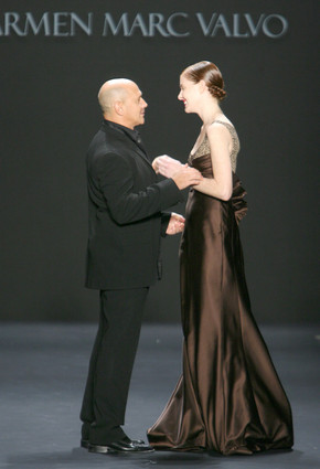 Carmen Marc Valvo Personal Appearance at Saks SF