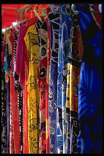 What's your favourite clothes color? 