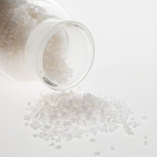 Casa Quickie: Three Helpful Uses For Salt in the Winter