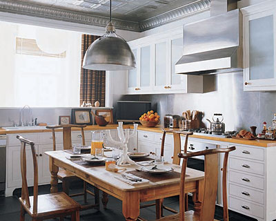 Traditional Meets Industrial Traditional Meets Industrial