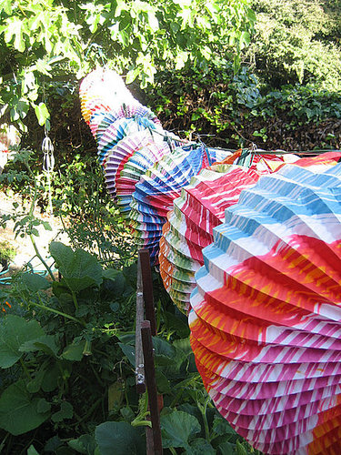 Summer Style: Don't Forget the Lanterns