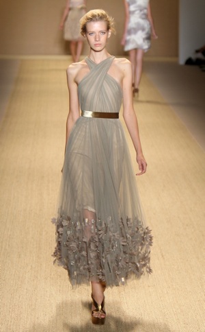 Get the Look: Monique Lhuillier Spring 2009 Get the Look: Monique Lhuillier Spring 2009