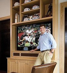 Coveted Crib: Eli Manning's Jersey Digs Coveted Crib: Eli Manning's Jersey Digs