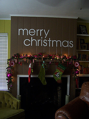 Roundup:  Su Casa Members Deck Their Halls