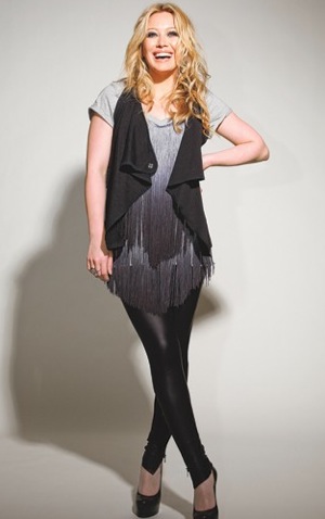 Hilary Duff Designs Clothing Collection For DKNY Jeans