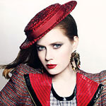 Amy Adams’s Teen Fashion Past: A Gap Store Employee! 