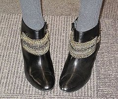 Fab DIY: Blingin' Shoe Chains 