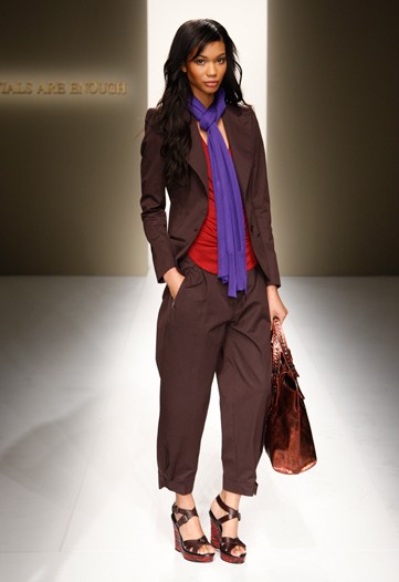 Chanel Iman Models Bottega Veneta Cruise 2010 Chanel Iman Models Bottega Veneta Cruise 2010