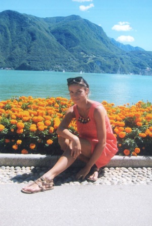 FabSugar Interview With Shoshanna Lonstein Gruss and Swimsuit Shopping and Fit Tips