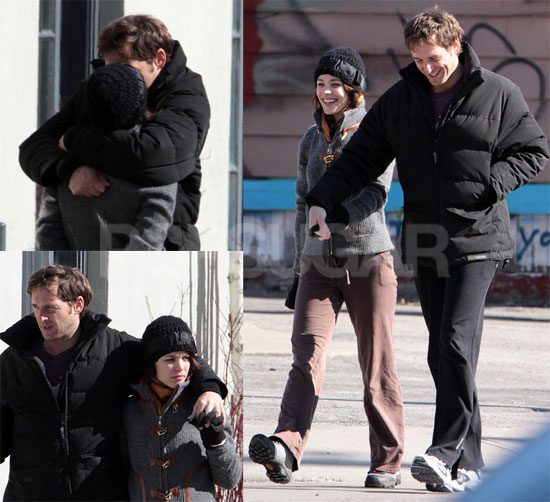 Rachel McAdams and Josh Lucas Kissing in Canada