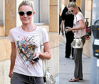 Photos of Kate Bosworth Running Errands in LA 2009-05-20 05:00:15