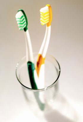 Health Tip: Protect Your Toothbrush From Bacteria