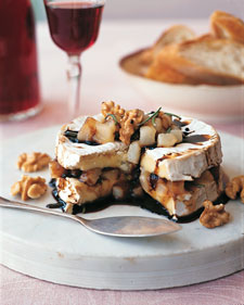 Pears With Camembert and Pinot Noir Pears With Camembert and Pinot Noir