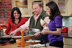 Should TV Chefs Be Responsible For Promoting Eco-Friendly Cooking? Should TV Chefs Be Responsible For Promoting Eco-Friendly Cooking?