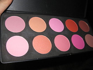 Super Bargain on Make-up Palettes....(yep, all those 88 pc eyeshadow palettes etc etc)