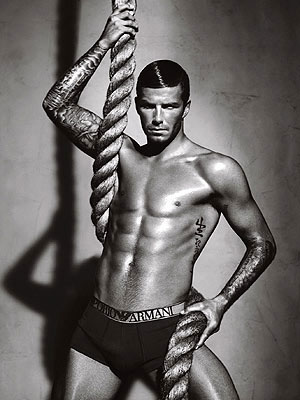 Shirtless David Beckham's Newest Armani Underwear Ad Photo