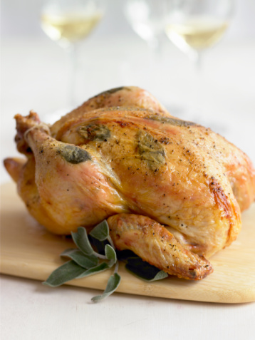 Yummy Links: From Roast Chicken Lunches to Cinnamon Rolls
