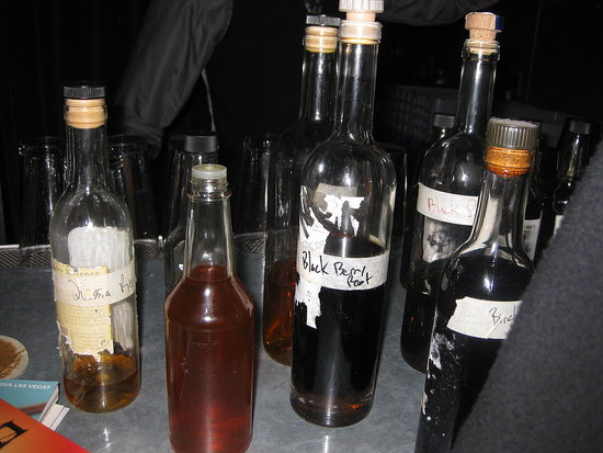 Tips For Making Your Own Bar Ingredients