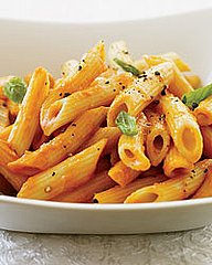 Fast & Easy Dinner: Penne With Triple Tomato Sauce