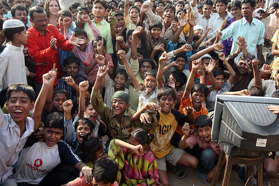 Photos From Mumbai Slums Celebrating Slumdog Millionaire Oscar
