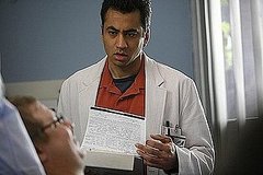 Kal Penn on Why He's Moving From House to the White House