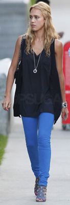 Celeb Style: Jessica Alba
