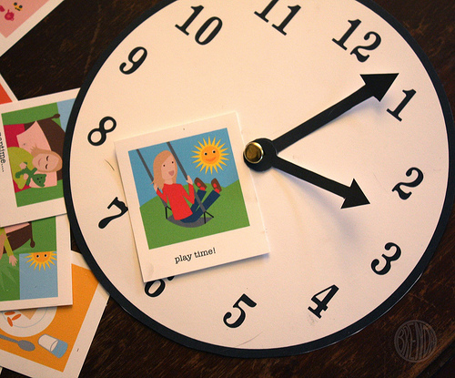 Lil Links: Tick Tock, Don't Forget to Set the Clock!