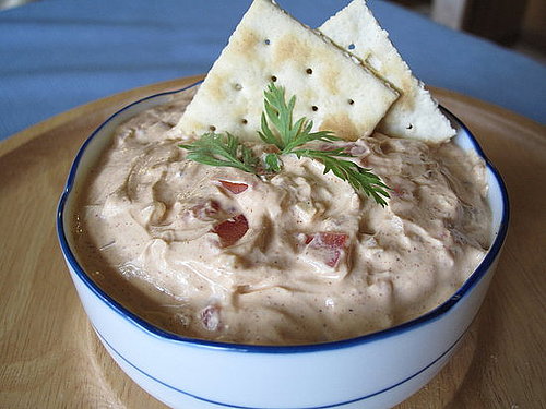 Spicy Onion and Tomato Chip Dip