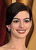 Anne Hathaway at 2009 Oscars: Photo of Hair and Makeup at the Academy Awards