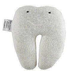 Lil Find: Oeuf Tooth Fairy Pillow