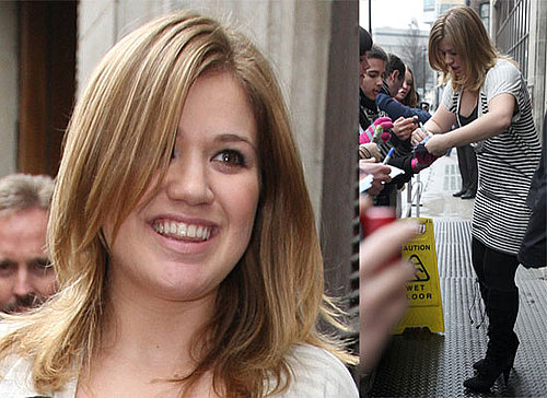 Photos Of Kelly Clarkson At Radio One, She's Currently Number One In The Midweek UK Charts with "My Life Would Suck Without You"