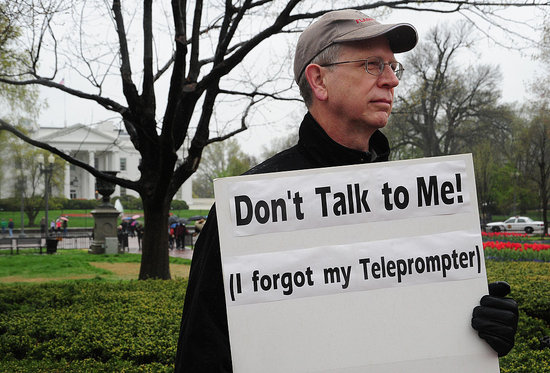 Obama: Teleprompter Dependent