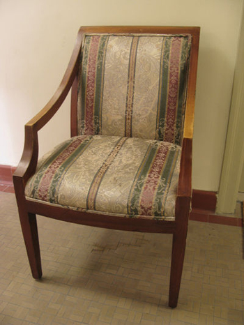 Before and After: An Antique Chair, From Eek to Chic!