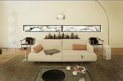 Get the Look: Twilight's Comfortably Dramatic Living Room