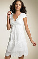 Fab Finds of the Week: Ladies in White