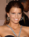Fab Flash: Get More of Jessica Simpson