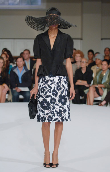 Modelwear_Steph_14221256_600 Modelwear_Steph_14221256_600