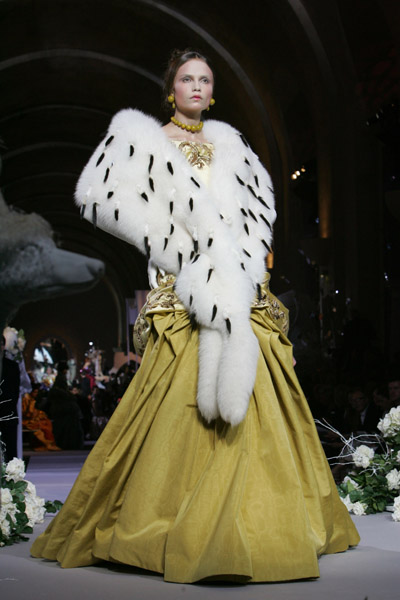 Modelwalk_Tony_14482371_600 Modelwalk_Tony_14482371_600