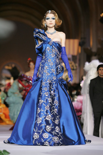 Modelwalk_Tony_14482385_600 Modelwalk_Tony_14482385_600