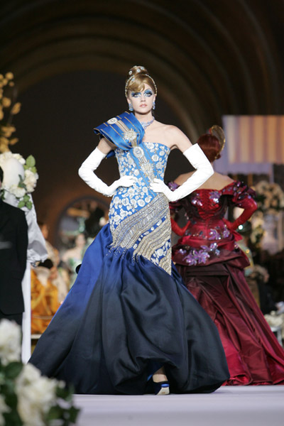 Modelwalk_Tony_14482409_600 Modelwalk_Tony_14482409_600