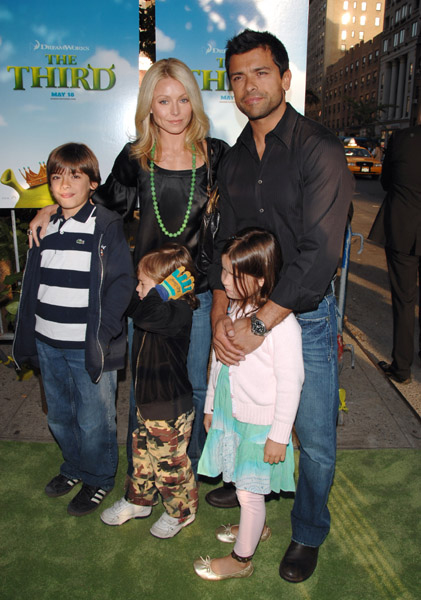 KellyRipa_Ryan_13994230_600 KellyRipa_Ryan_13994230_600