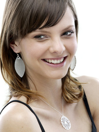 earrings_home earrings_home