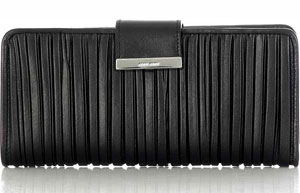Fab Finding Follow Up: Braving Black Friday 