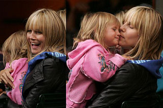 Heidi Plays Hair Twinsies With Leni